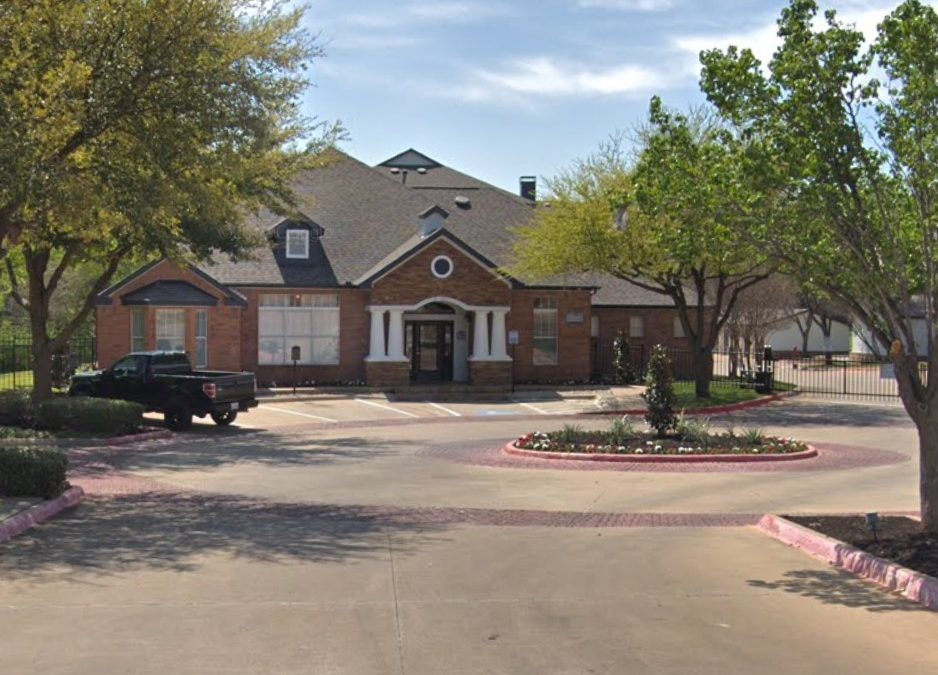 The Colonnade Apartments